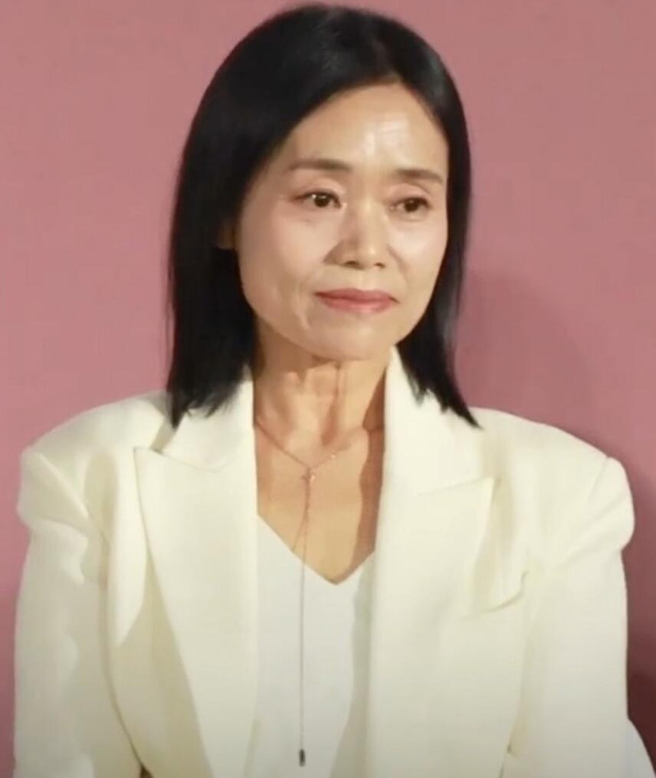 Foto von Kang Ae-sim