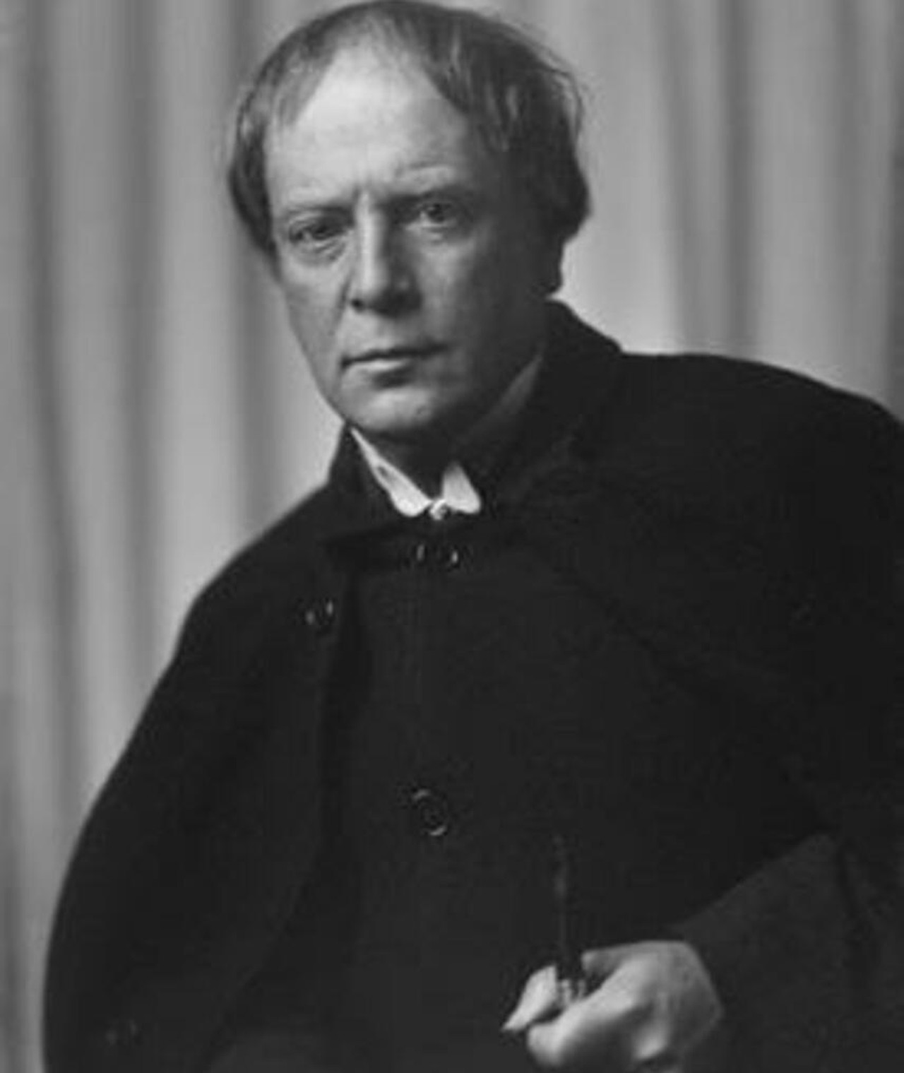 Photo of Arthur Machen