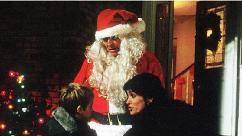 I Saw Mommy Kissing Santa Claus John Mellencamp I Saw Mommy Kissing Santa Claus (2001) | MUBI