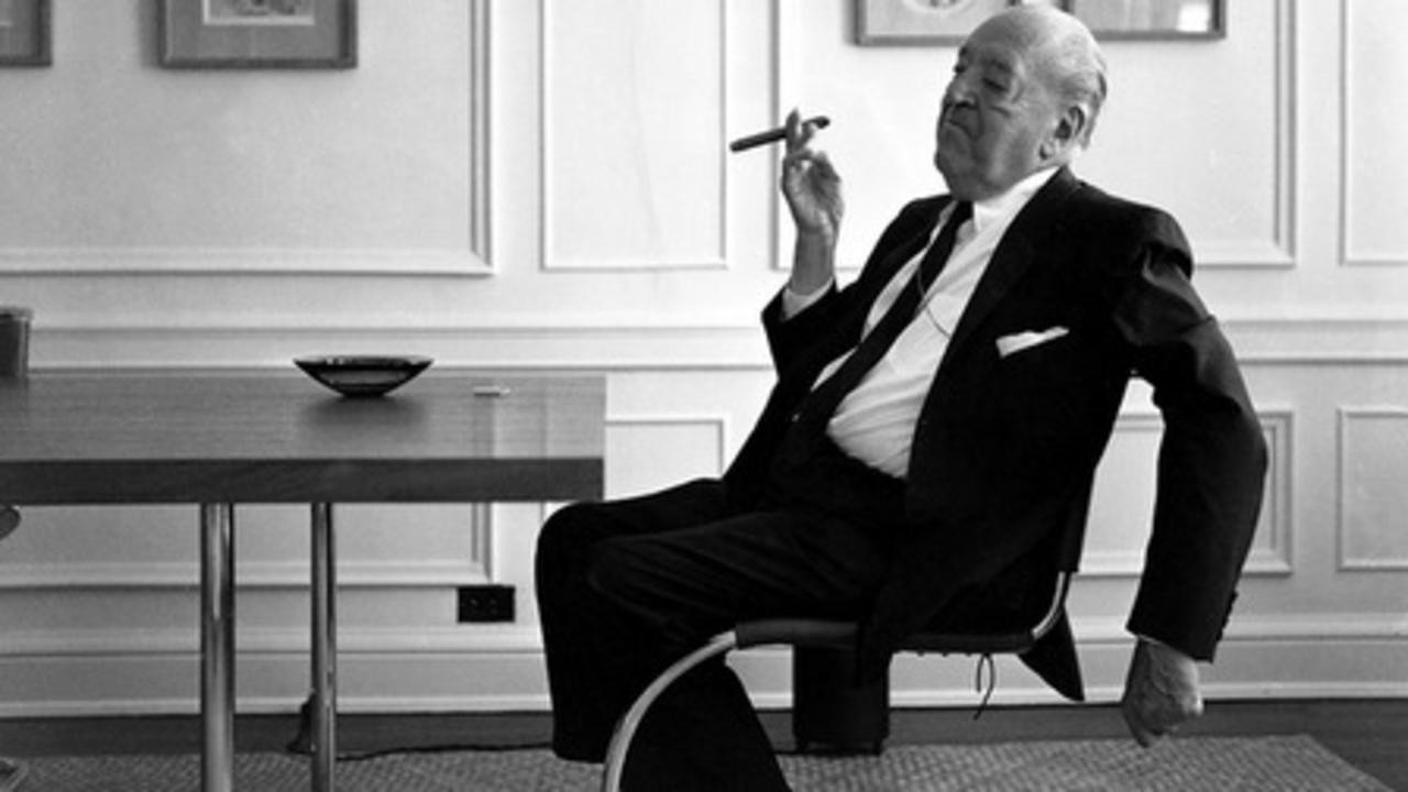 Regular or Super: Views on Mies van der Rohe