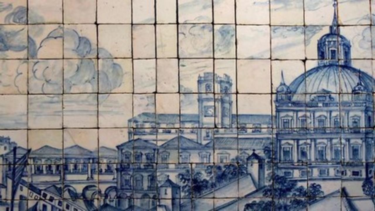 Azulejo or Visual Illusion