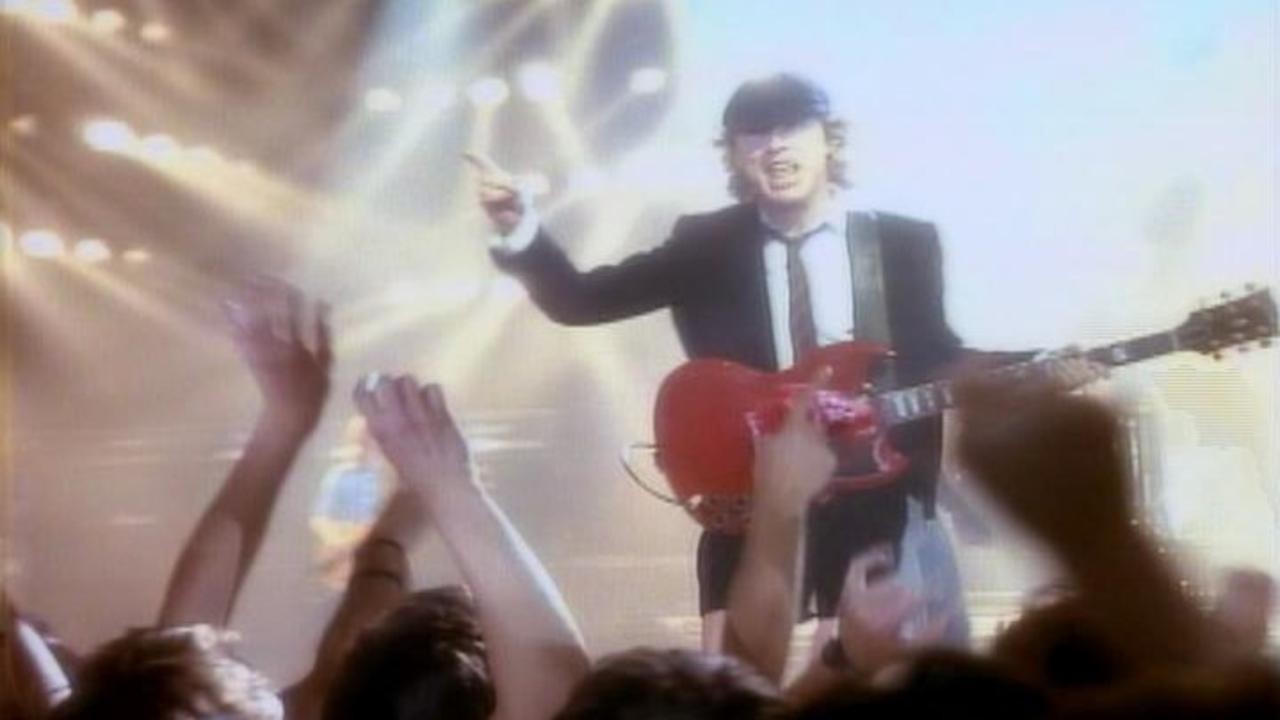 AC/DC: Thunderstruck [MV]