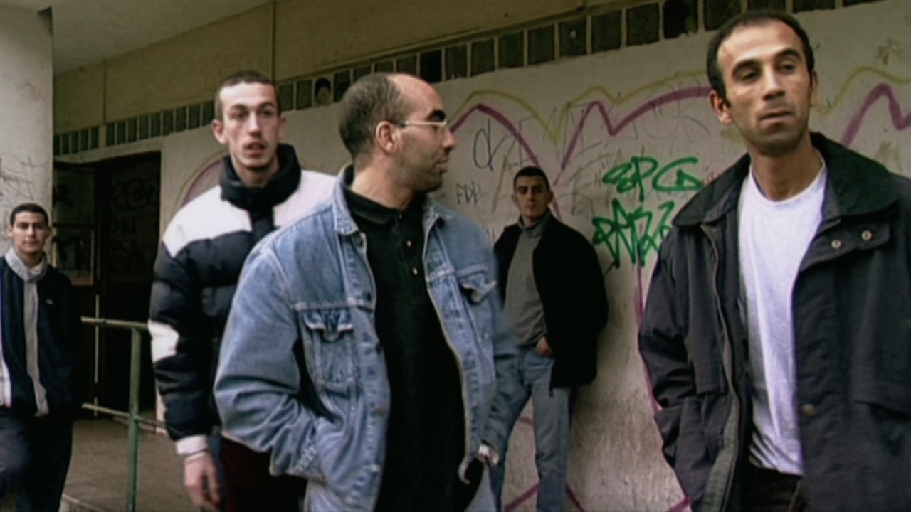 Image du film Wesh Wesh, qu'est-ce qui se passe ?