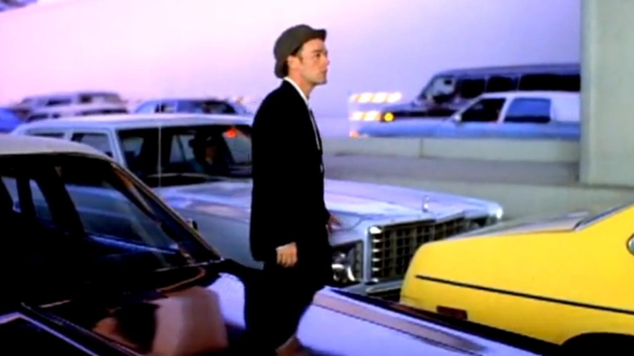 R.E.M.: Everybody Hurts [MV]