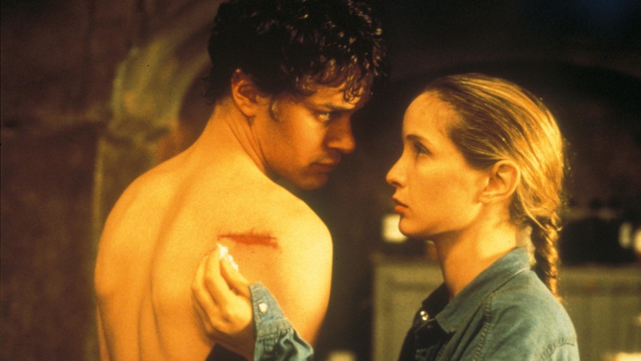 An American Werewolf in Paris