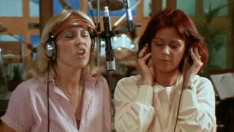 ABBA: Gimme! Gimme! Gimme! (A Man After Midnight) [MV]