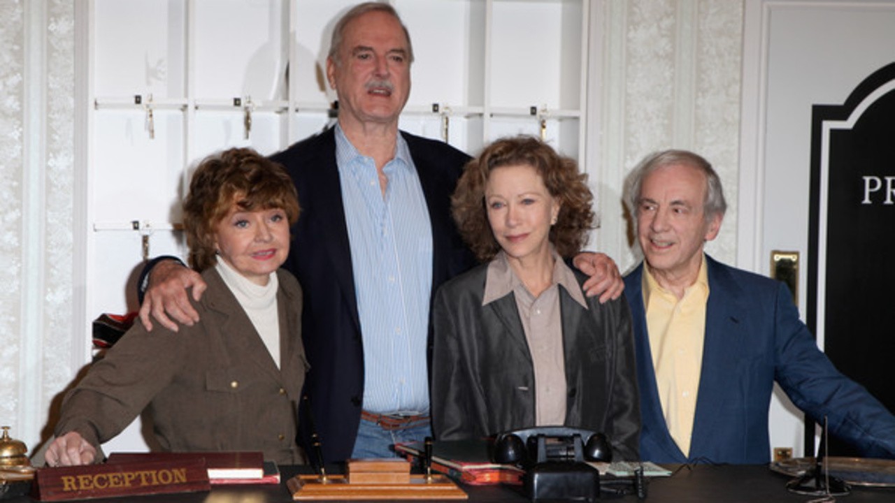 Fawlty Towers: Re-Opened