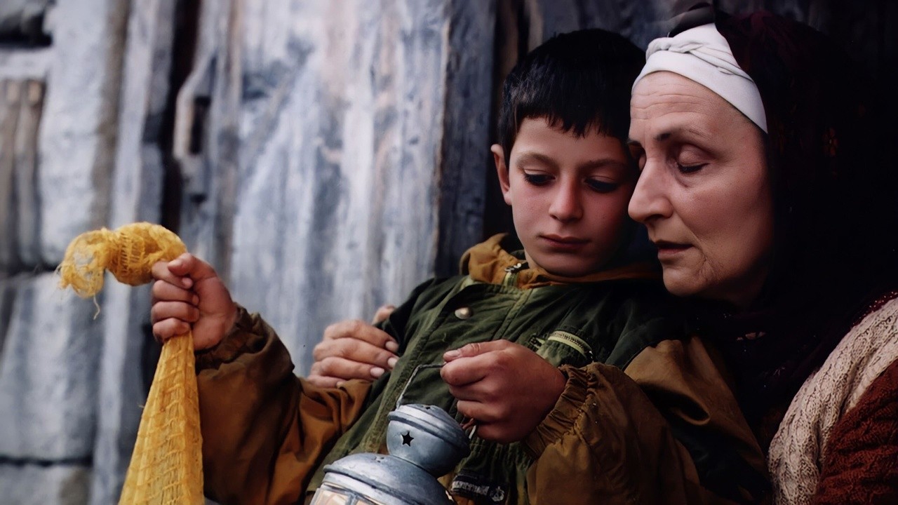 Bulutları Beklerken