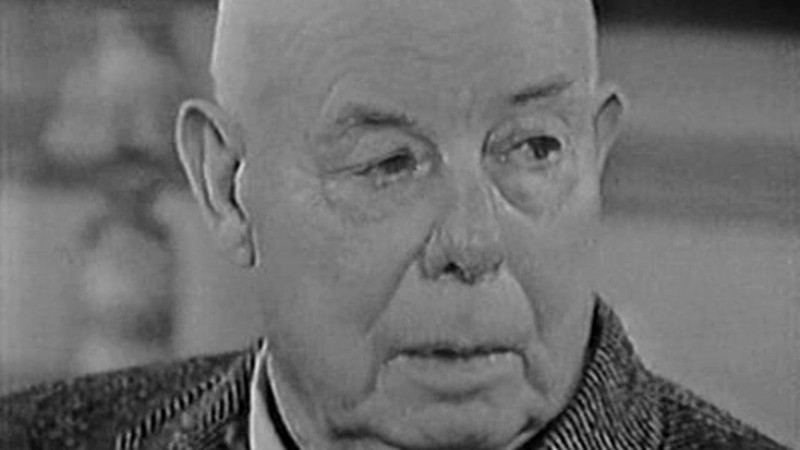 Jean Renoir, the Boss - First Part: The Search of the Relative