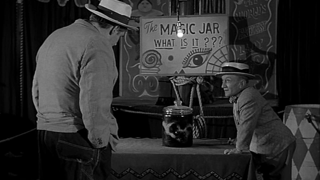 The Alfred Hitchcock Hour: The Jar