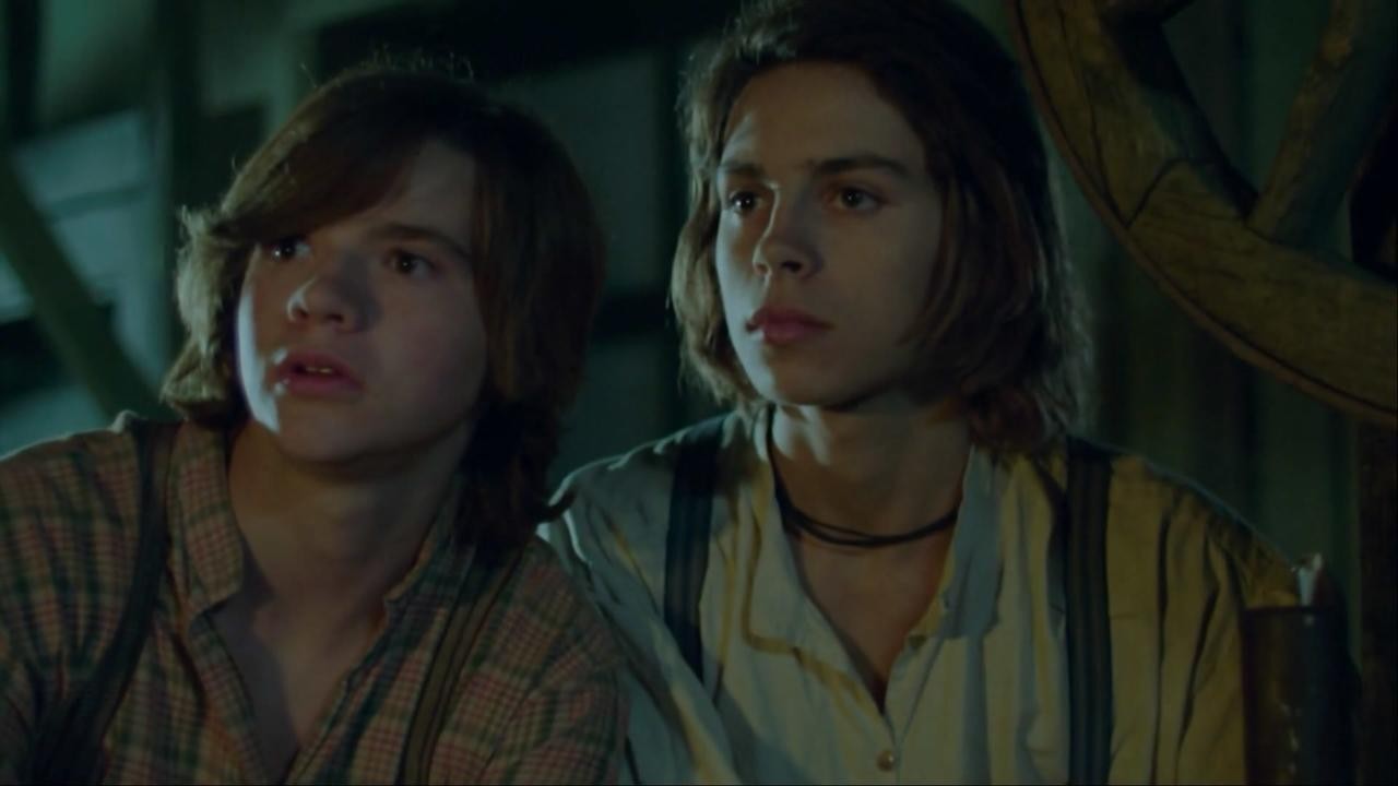 TRAILER - Tom Sawyer & Huckleberry Finn (2014)