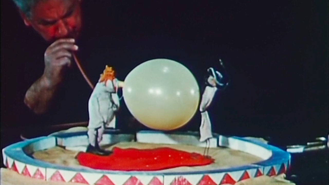 Calder's 1927 Great Circus