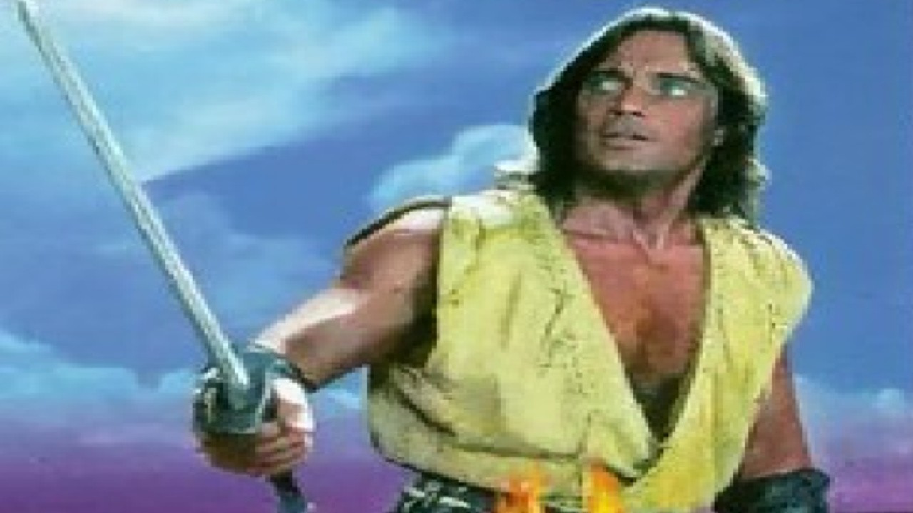Hercules in the Maze of the Minotaur