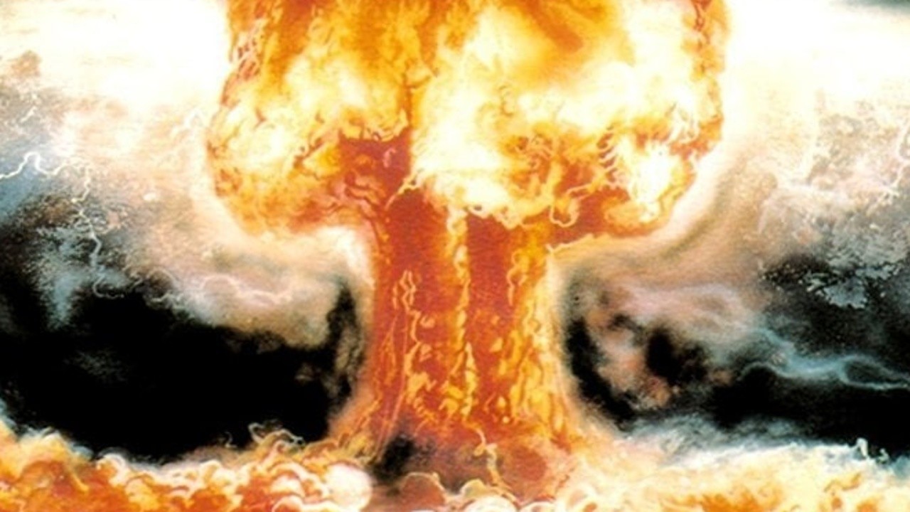 Enola Gay: The Men, the Mission, the Atomic Bomb