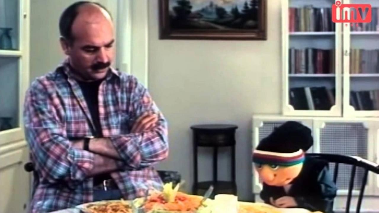 Kolah Ghermezi and Sarvenaz