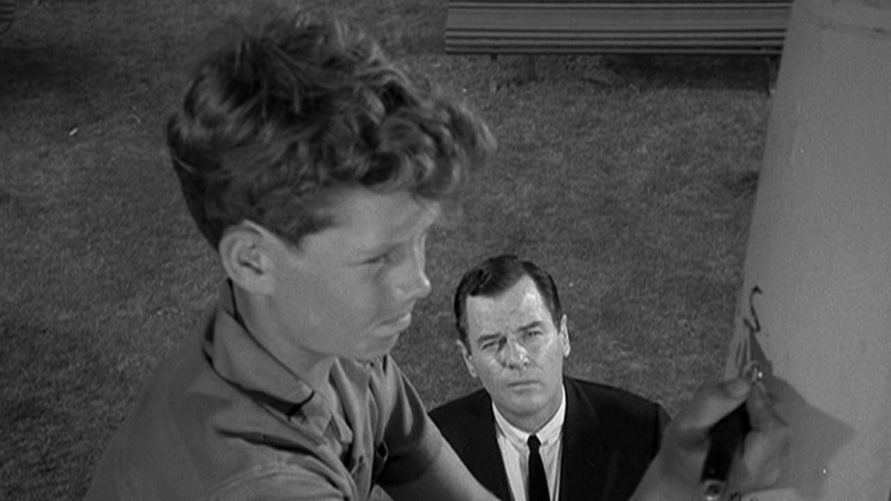 The Twilight Zone: Walking Distance