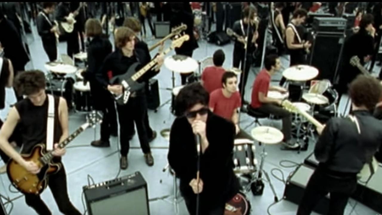 The Strokes: The End Has No End [MV]