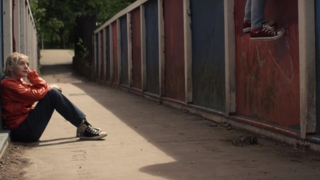 Wolf Alice: Bros [MV]