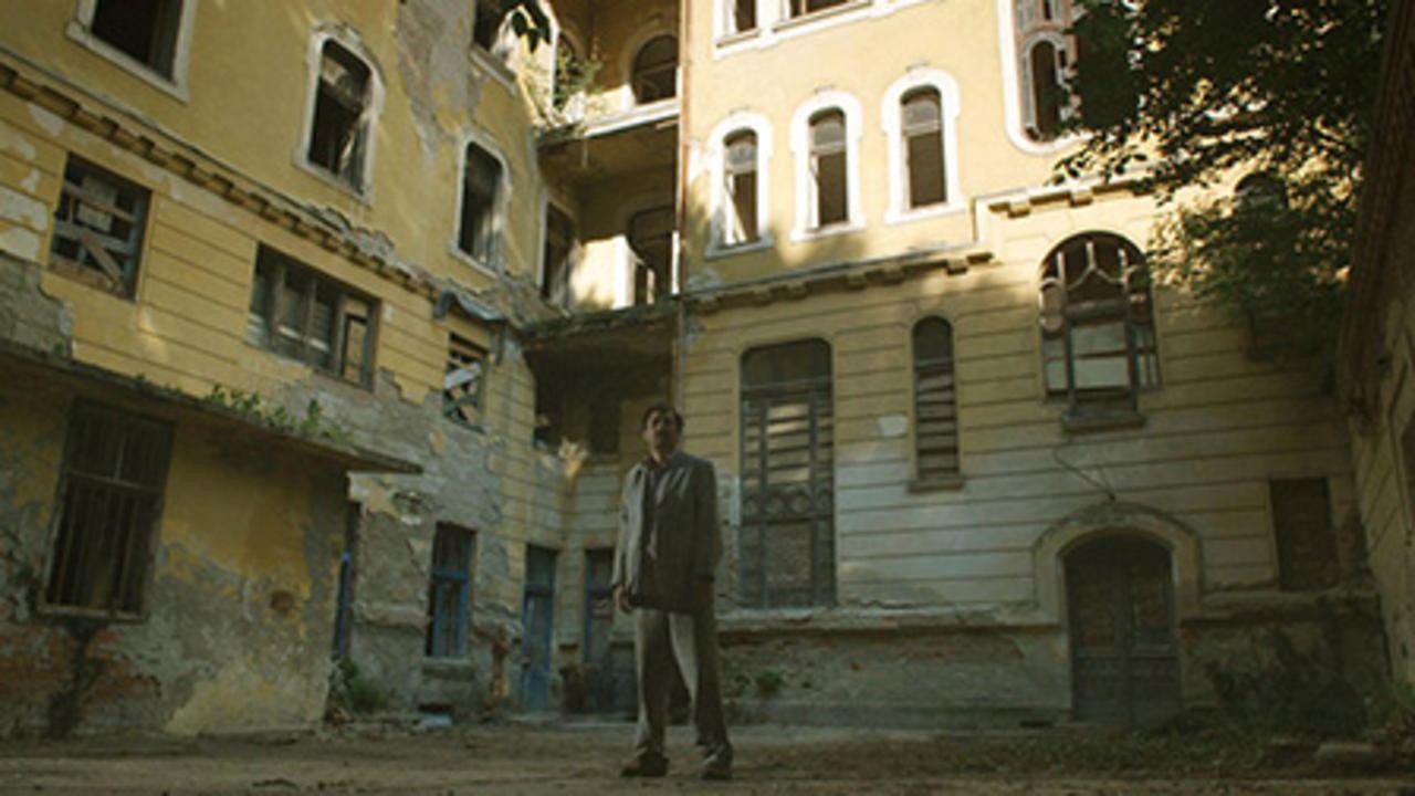 The Gentleman from the Courtyard