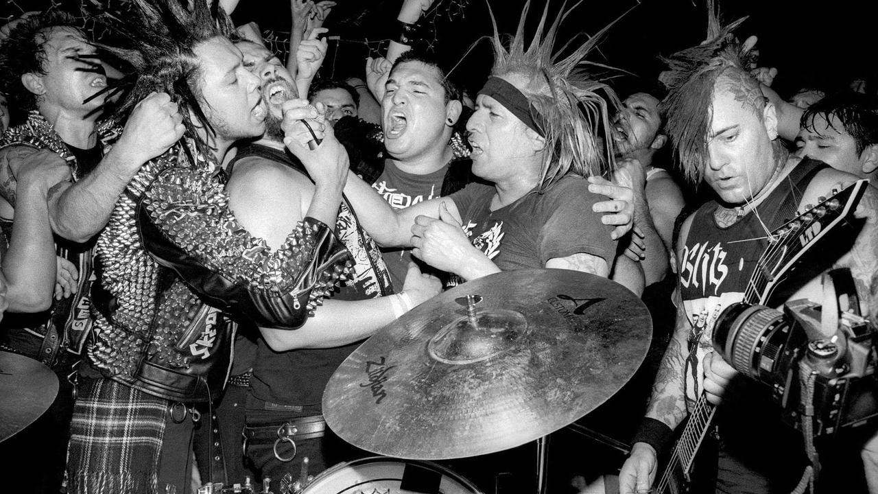 Los Punks: We Are All We Have