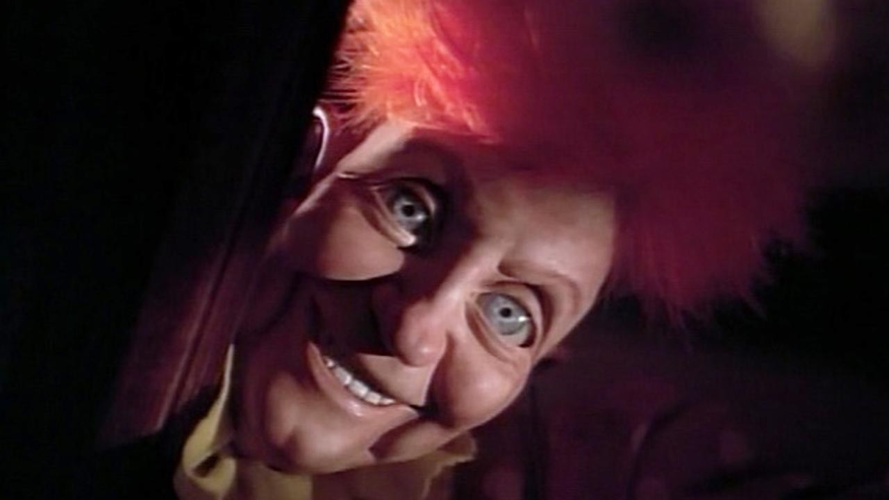 Tales from the Crypt: Strung Along