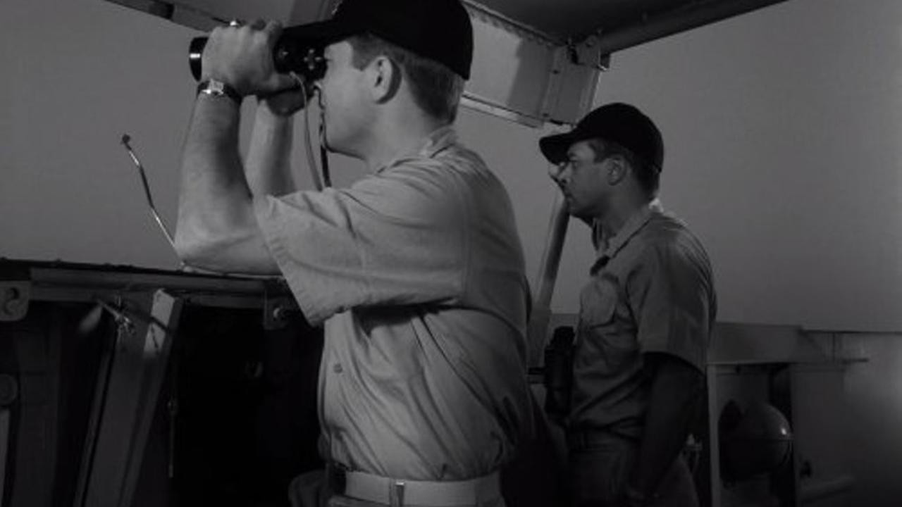 The Twilight Zone: The Thirty-Fathom Grave