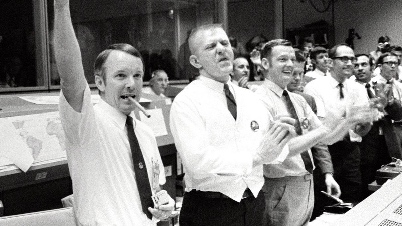 Mission Control: The Unsung Heroes of Apollo
