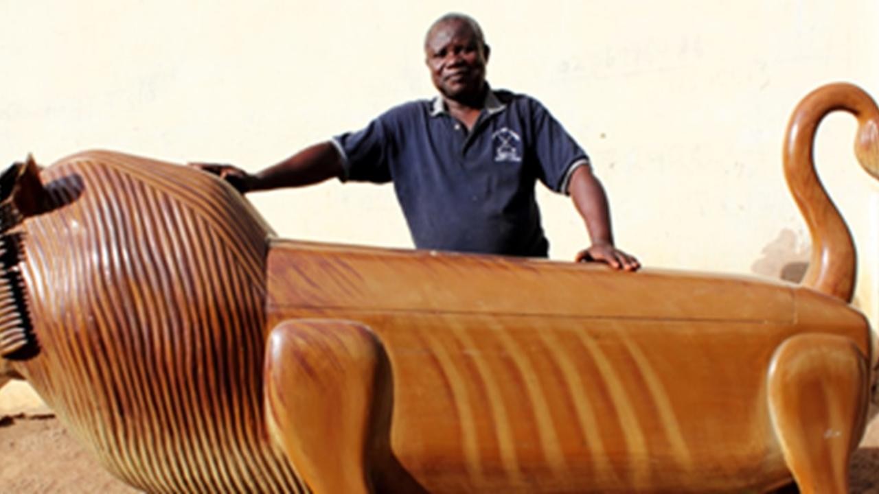 Paa Joe & The Lion