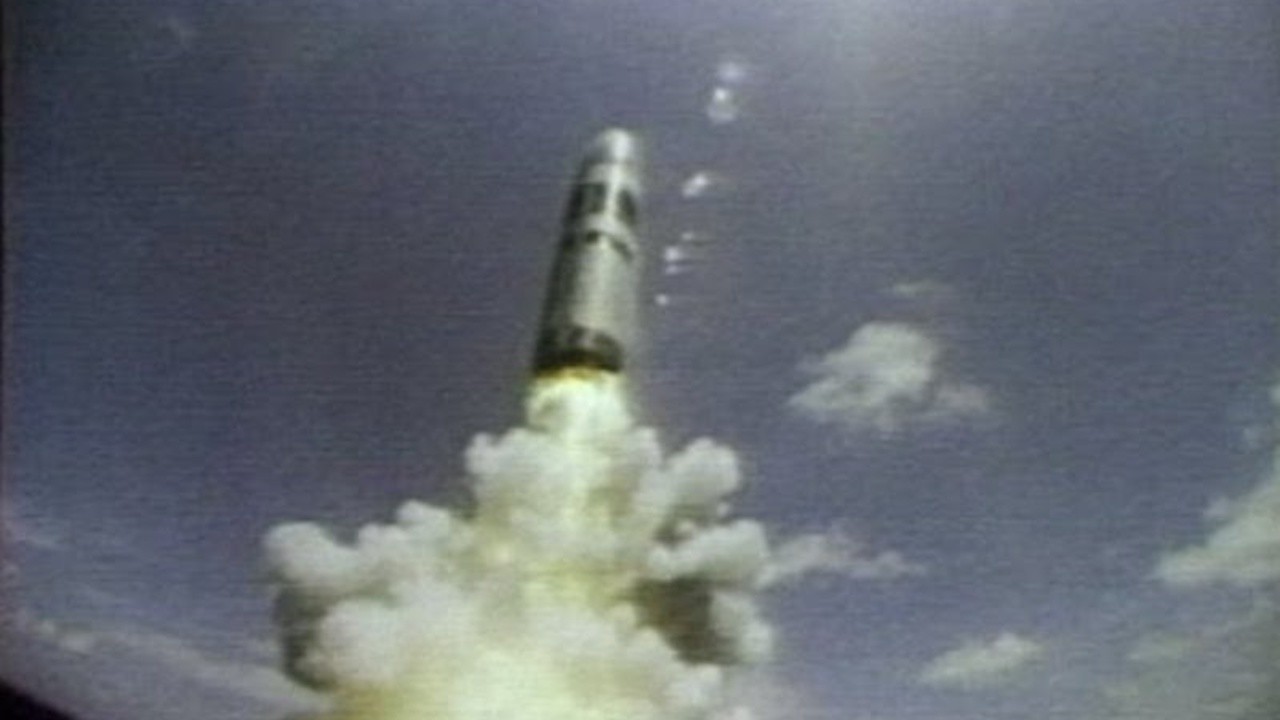 Deadly Deception: General Electric, Nuclear Weapons and Our Environment