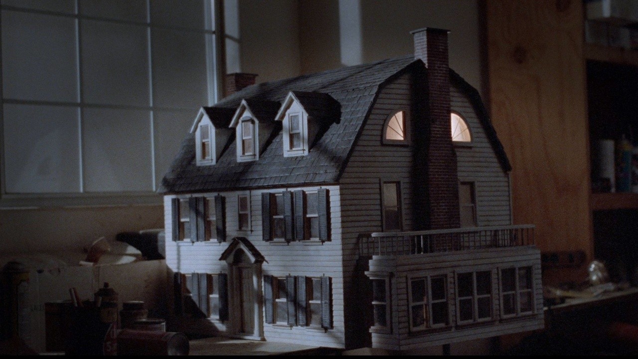 Image du film Dollhouse (Maison de poupée)