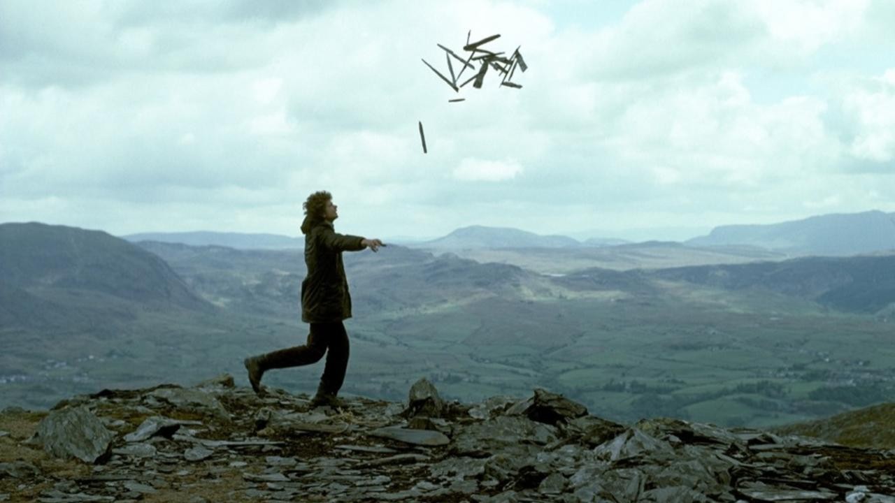 Leaning Into the Wind: Andy Goldsworthy