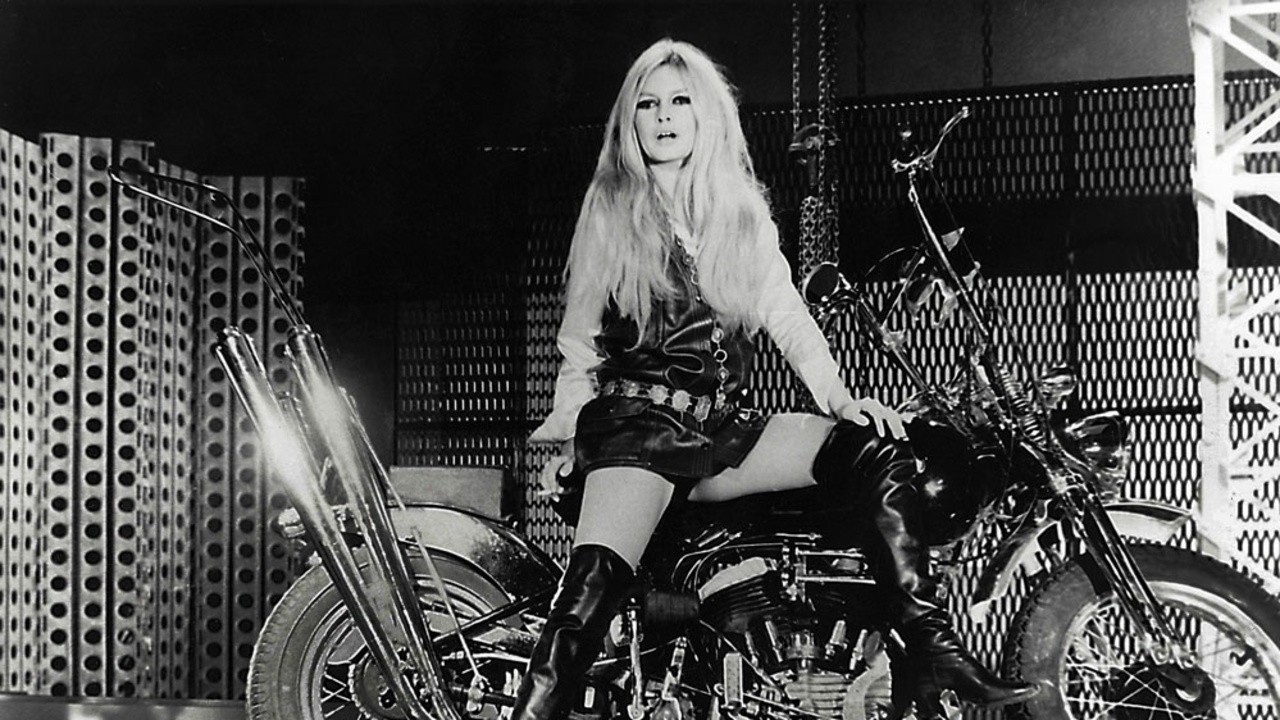 Brigitte Bardot: Harley Davidson [MV]