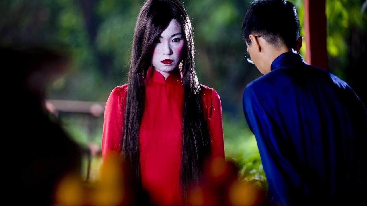 Sini ada hantu