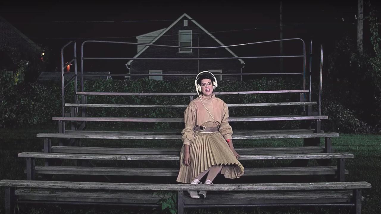Arcade Fire: Sprawl II (Mountains Beyond Mountains) [MV]