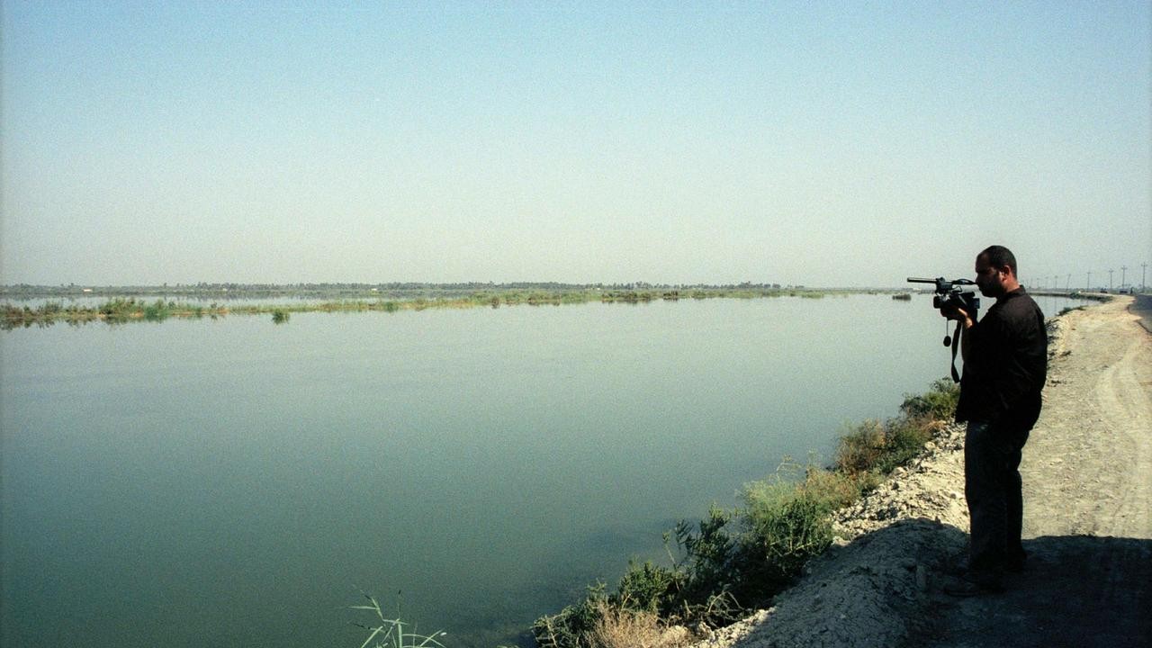 Baghdad Blogger/Salam Pax - Video Reports from Iraq