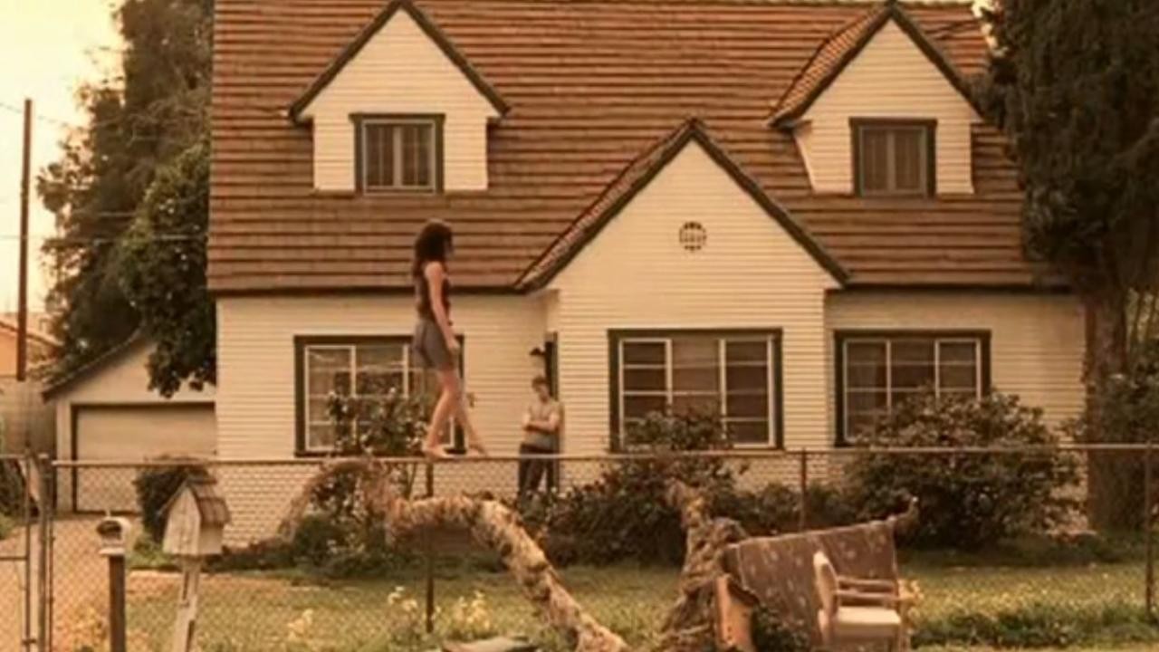 Elton John: Turn the Lights Out When You Leave [MV]