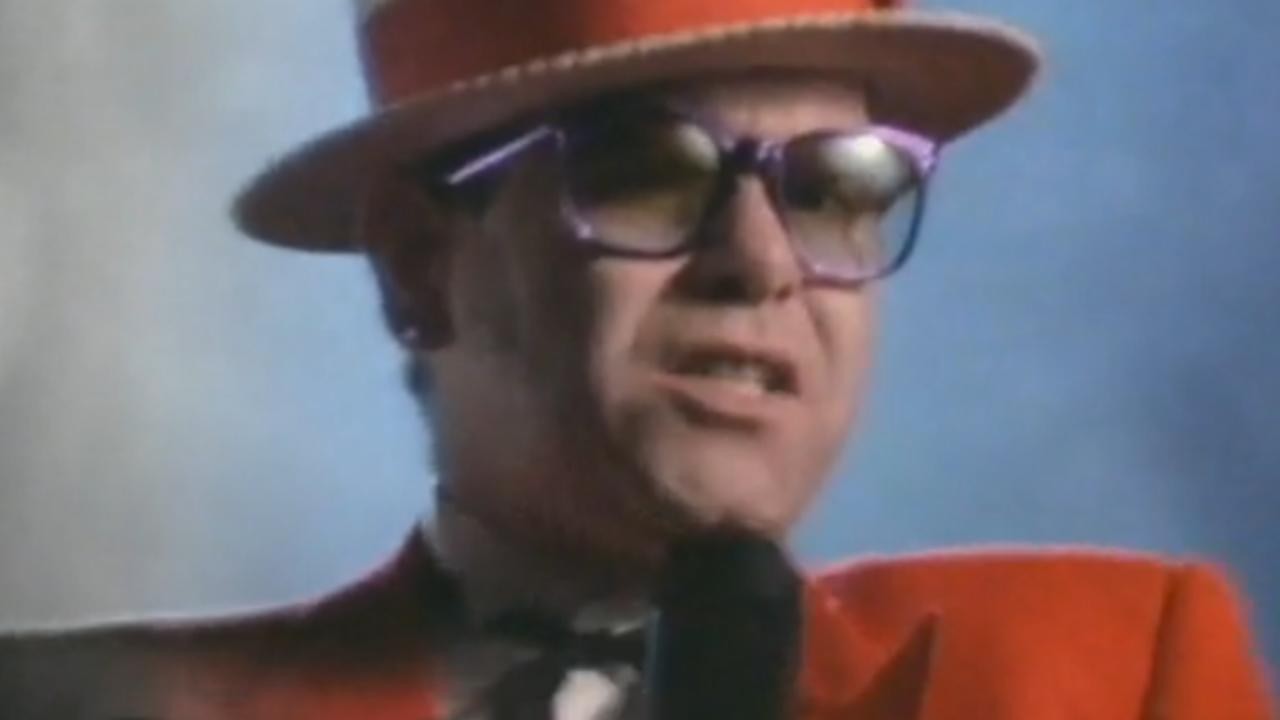 Elton John: Sad Songs (Say So Much) [MV]