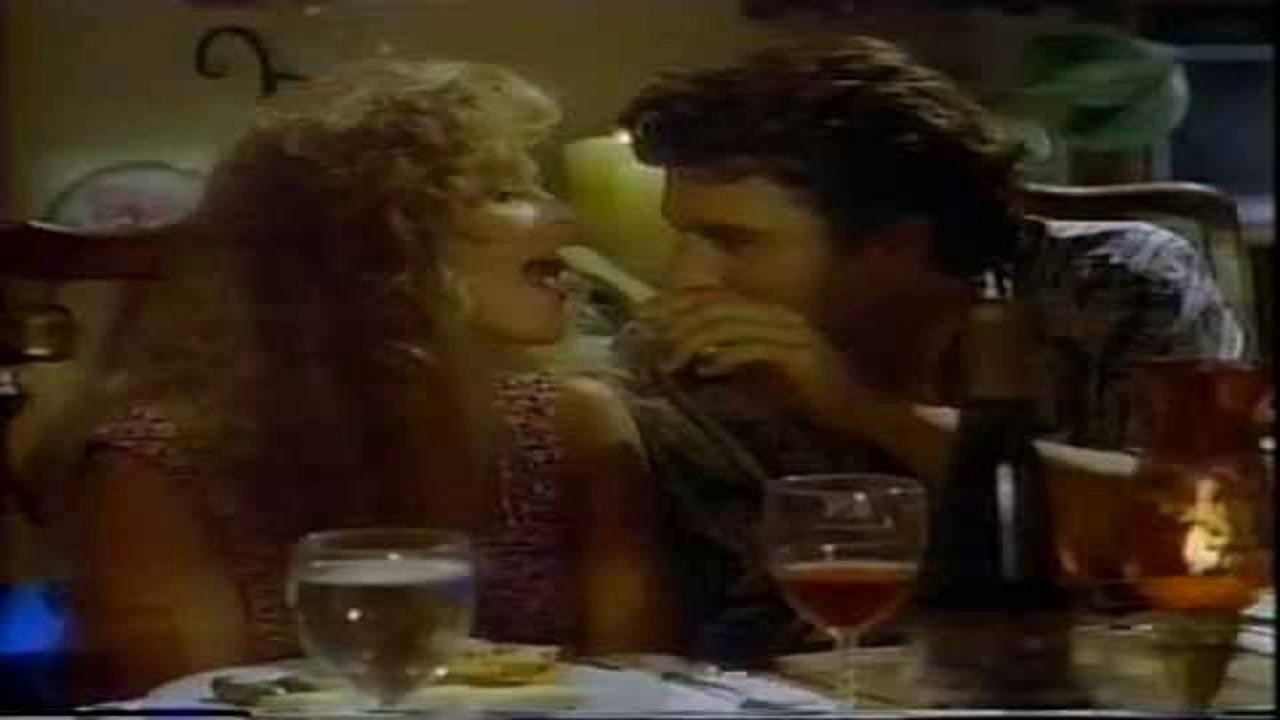 Killer Looks (Intimate Proposal)