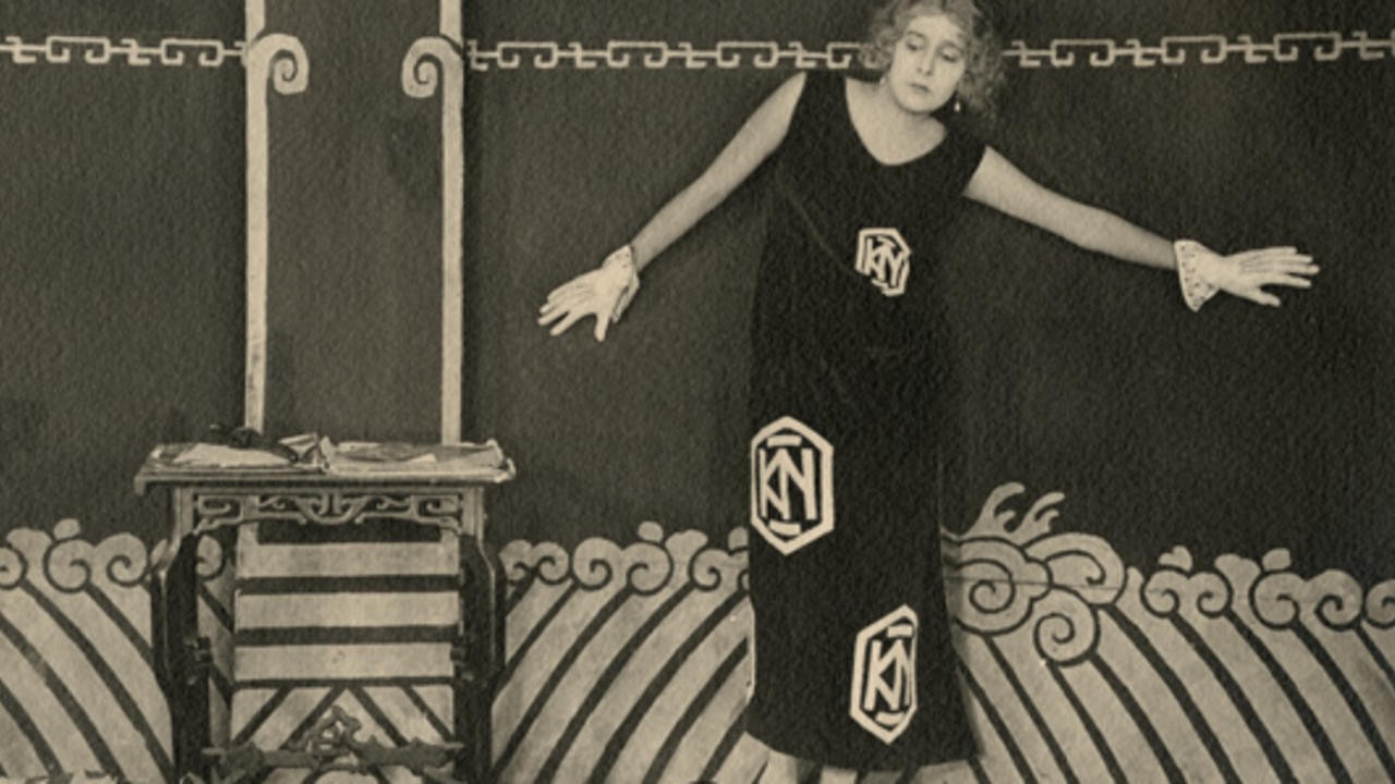 La dame masquée