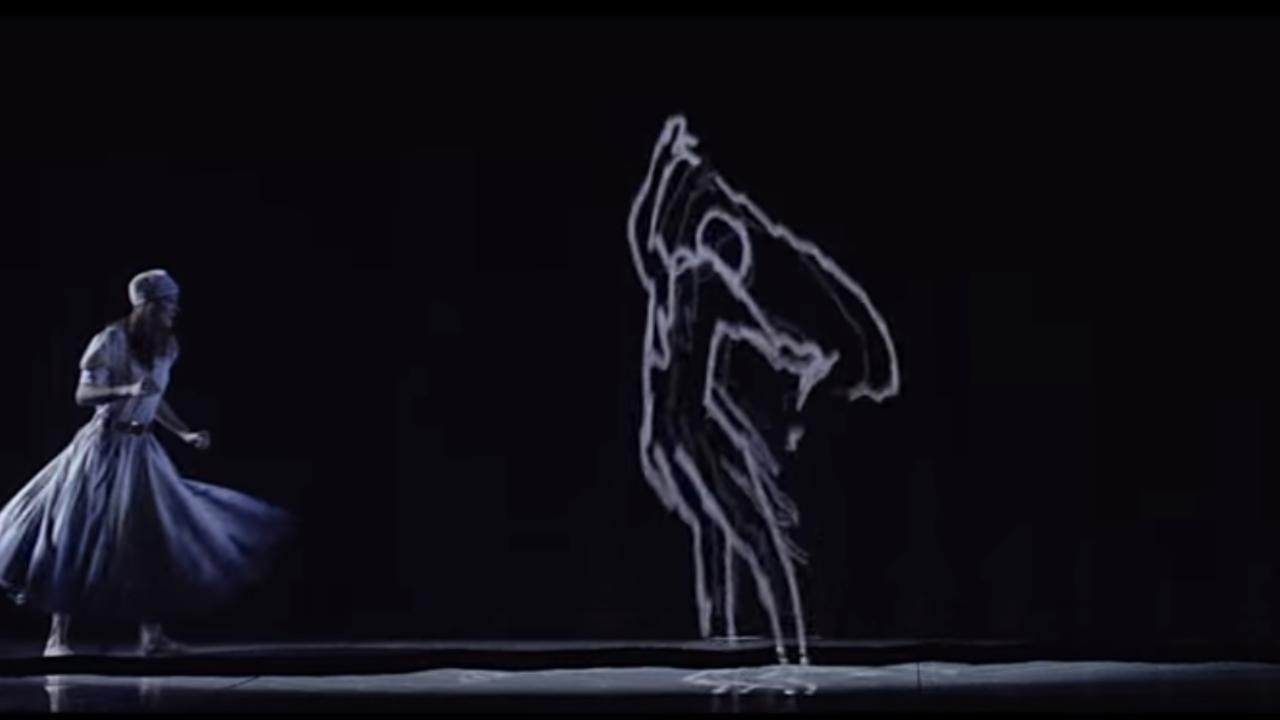 The Beatles: While My Guitar Gently Weeps [MV]