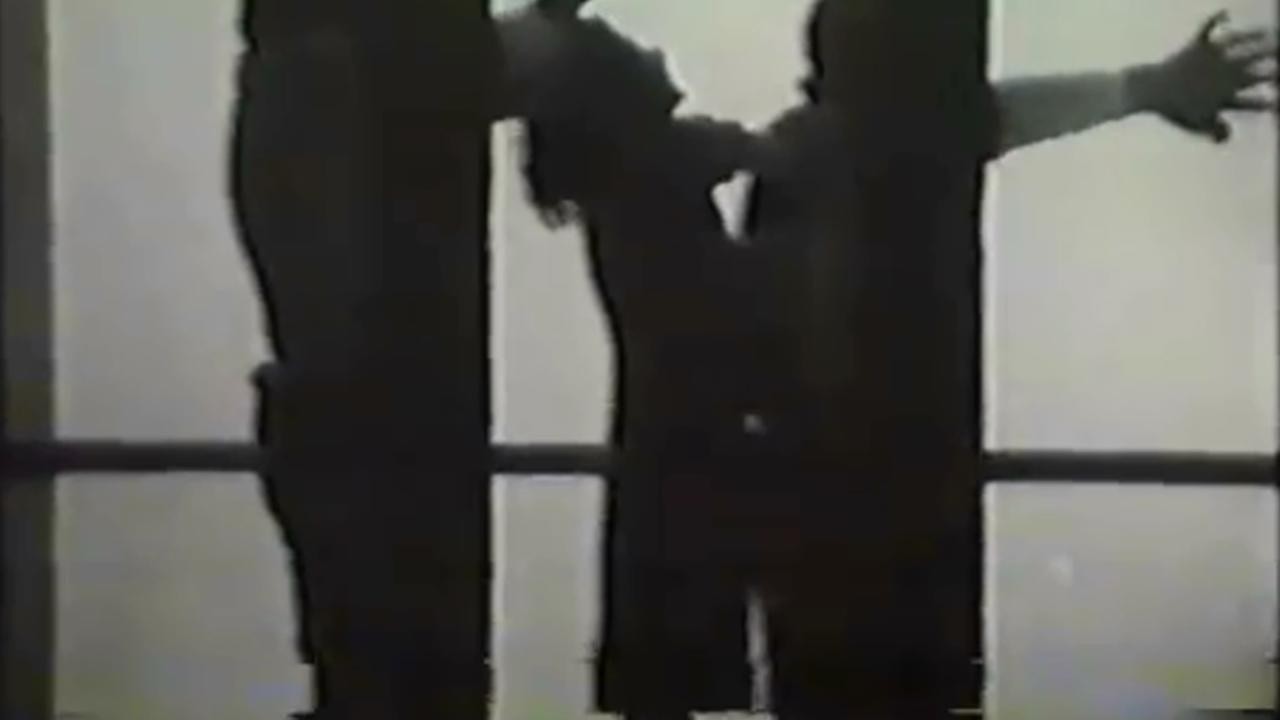 Che harasi darad zolmat-e rooh