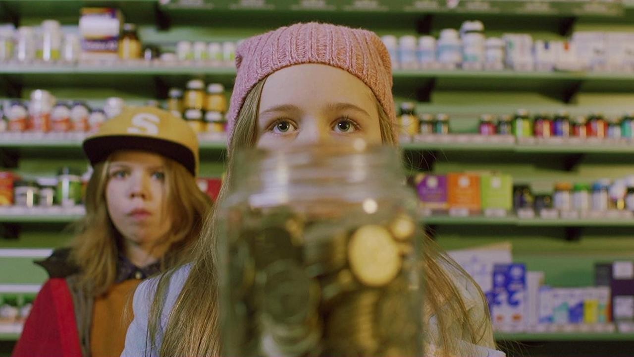 Vitamin C (2017) | MUBI