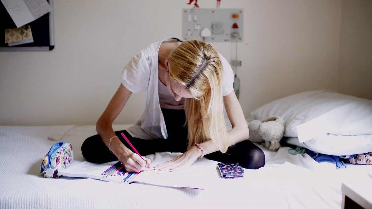 Louis Theroux: Talking to Anorexia