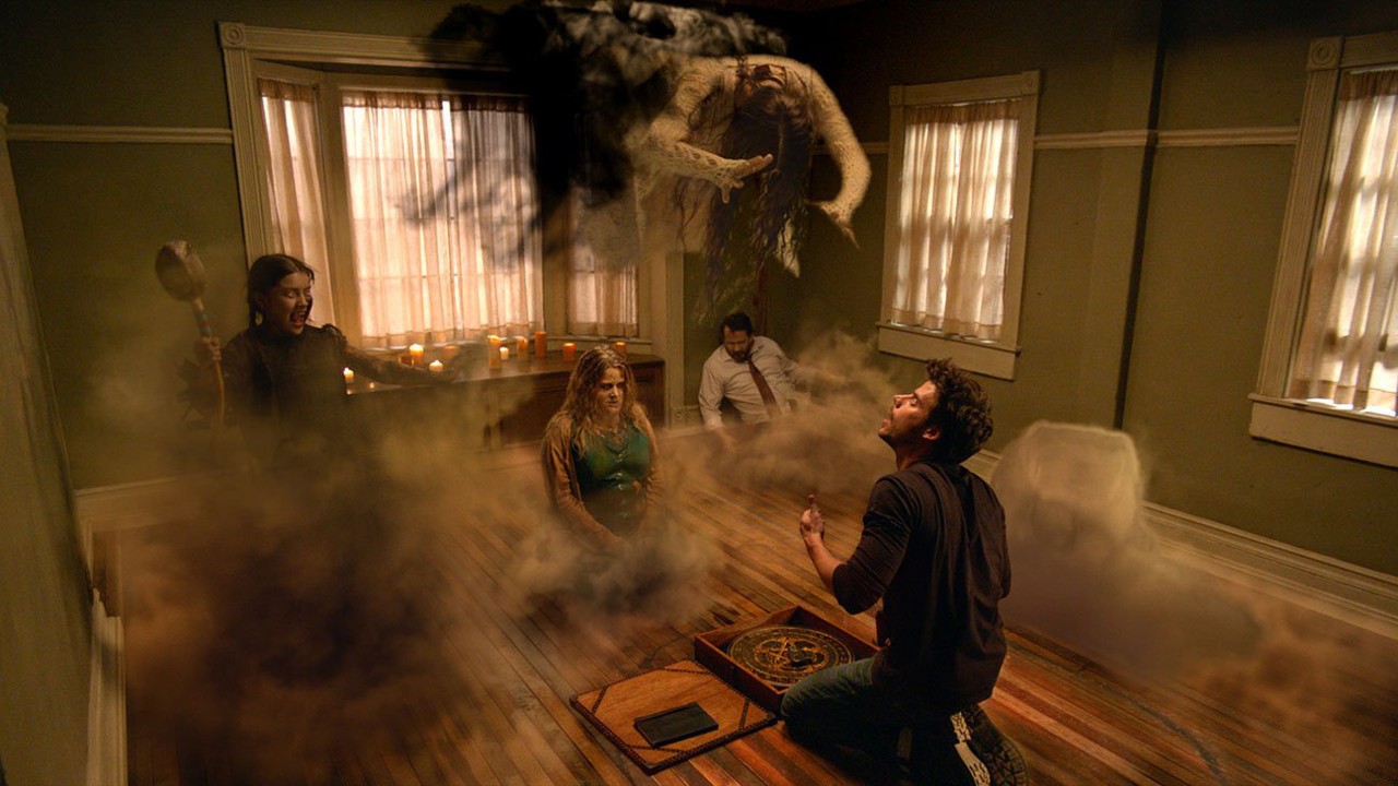 Midnight, Texas