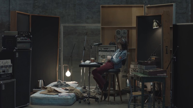 Charlotte Gainsbourg: Rest [MV]
