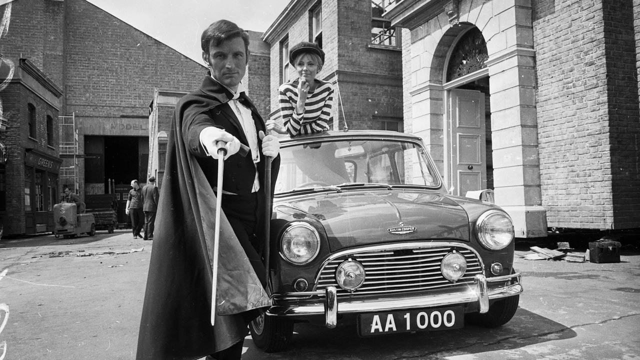Adam Adamant Lives!