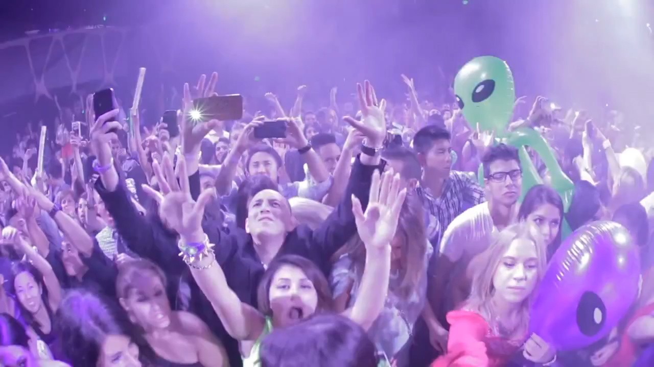 Waiting for the Drop: Rise of the Superstar DJs