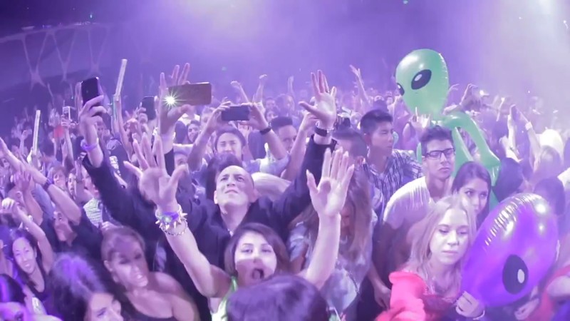 Waiting for the Drop: Rise of the Superstar DJs