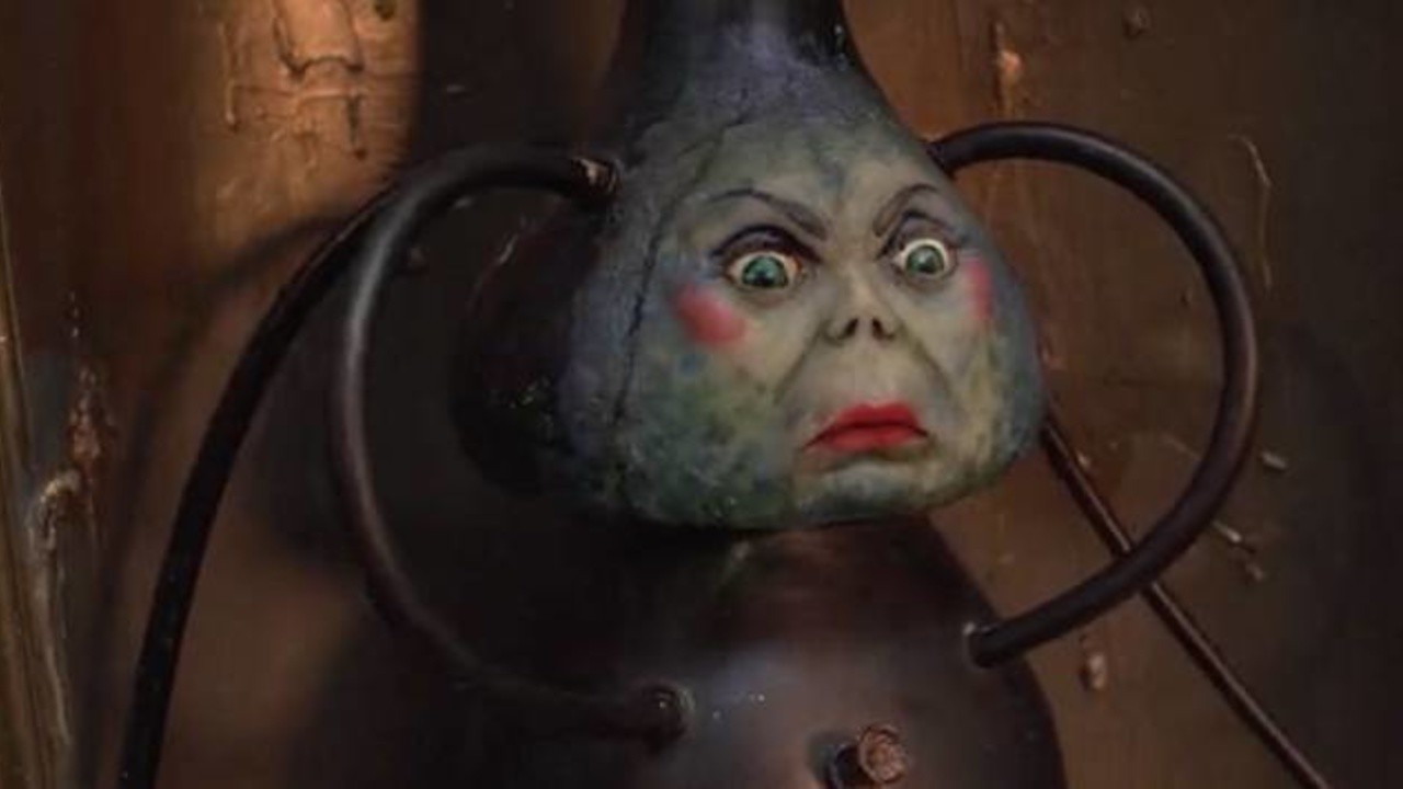 Evil Bong 777