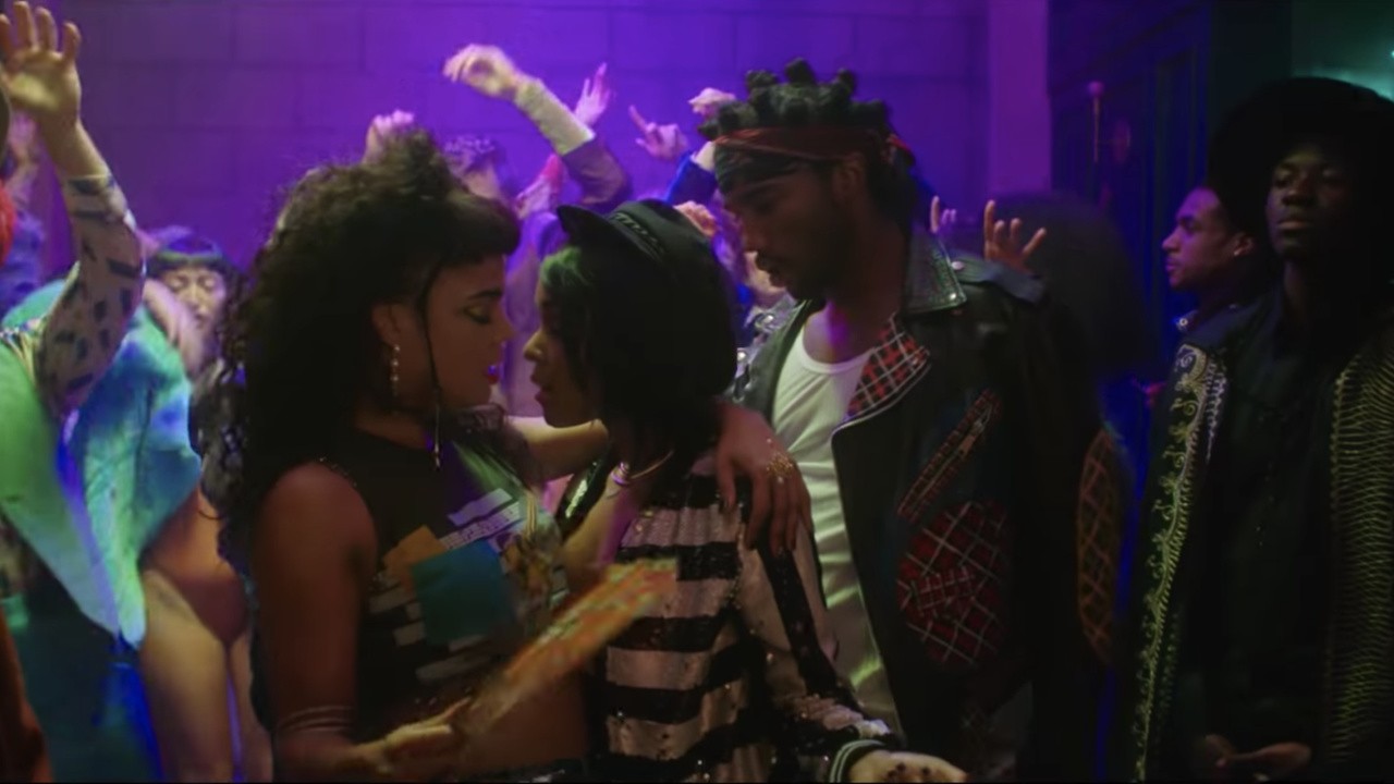 Janelle Monáe: Make Me Feel [MV]